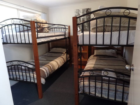 Waterfront Retreat At Wattle Point - Tourism TAS 3