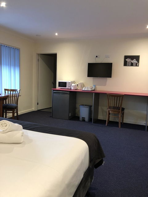 Lakeside Motel Waterfront - Hobart Tourism 2