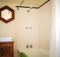 Smiths Cottage - Hobart Tourism
