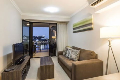 Dolphin Quay Apartments - Tourism TAS 6