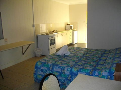 Kurrmine Beach Motel - Tourism TAS 6