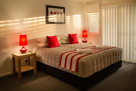 Wallsend Executive Apartments - Tourism TAS 2