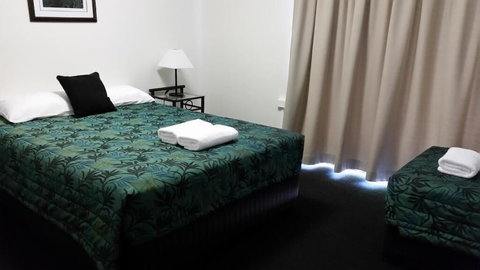 Port Denison Motor Inn - Tourism TAS 5