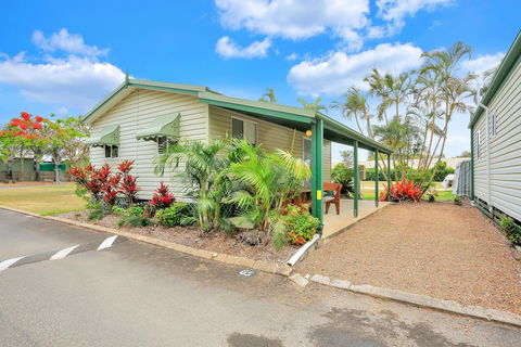 BIG4 Cane Village Holiday Park - Hobart Tourism 0