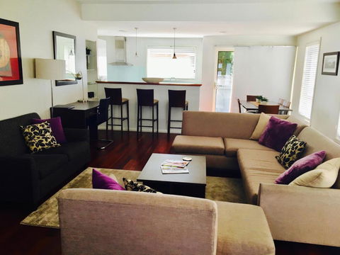 Encore Apartments - Hobart Tourism 5
