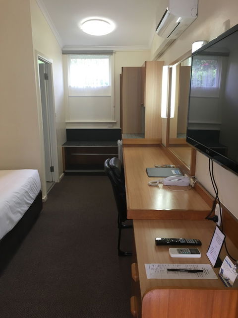 Waterview Gosford Motor Inn - Tourism TAS 5