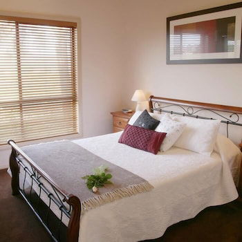 Nightingale Luxury Villas - Hobart Tourism 6