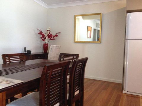 Island Villas & Apartments - Hobart Tourism 1