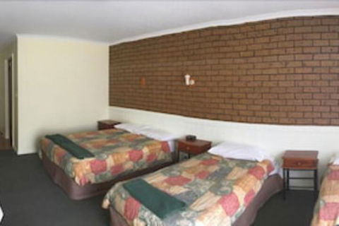 Cardigan Lodge Motel - Tourism TAS 4