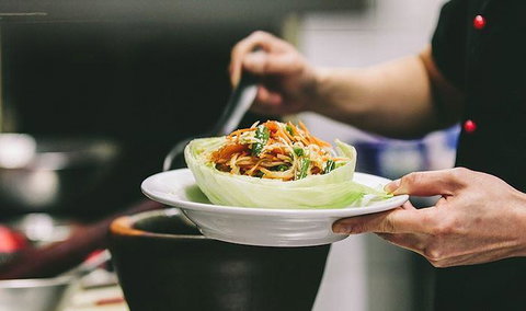 Eat Thai - Tourism TAS 15