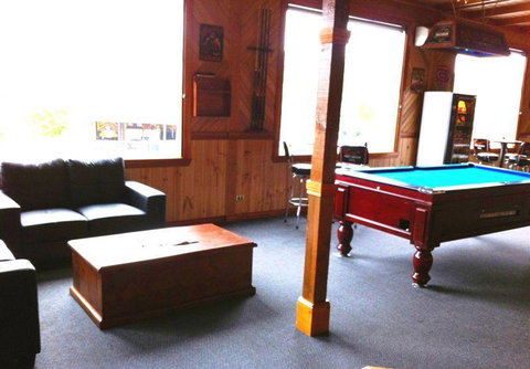Harley Ironhorse Bar & Grill - Tourism TAS 12