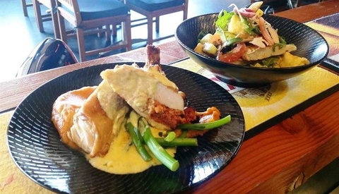 Harley Ironhorse Bar & Grill - Tourism TAS 7