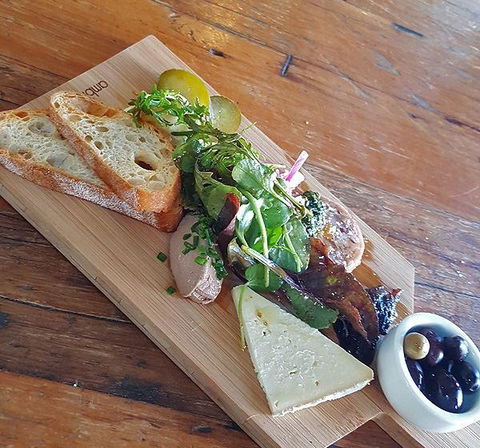 Top Pub Bistro - Hobart Tourism 8