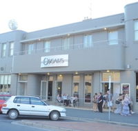 Oscar's Hotel and Cafe Bar - Tourism TAS