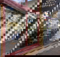 Shopfront coffee - Hobart Tourism
