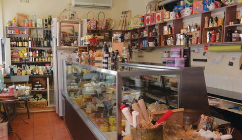 Mulberry's Delicatessen - Hobart Tourism 0