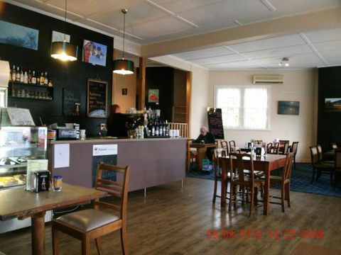 Smokeytown Cafe - Hobart Tourism 0
