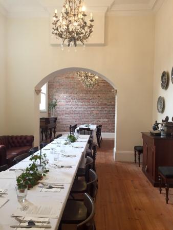 Royal Hotel St Arnaud - Hobart Tourism 0