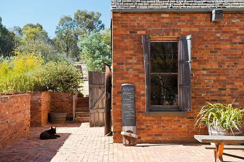 Sally's Paddock At The Redbank Winery - Hobart Tourism 0