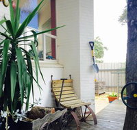 The Coffee Bank - Tourism TAS