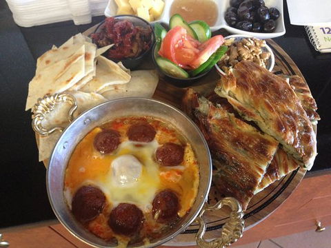 Gozleme Sarayi Turkish Cusine And Cafe - Hobart Tourism 0