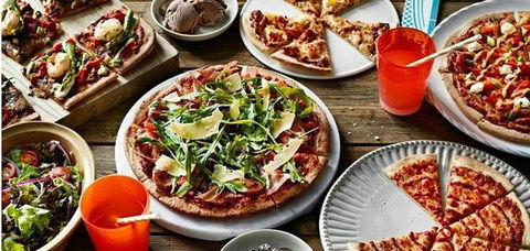 Crust Gourmet Pizza Bar Panania - Tourism TAS 0