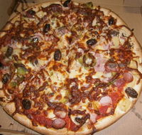 Quinny's Pizza  Pasta - Hobart Tourism
