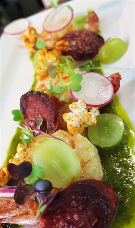 Oskars On Burleigh - Hobart Tourism 4