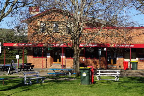 Snow Goose Hotel Adaminaby - Tourism TAS 0