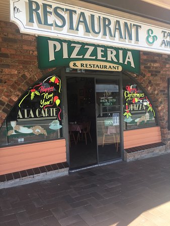 Anna & Sam Pizzeria Restaurant - Hobart Tourism 0