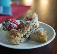 Blue Mountains Hotel - Hobart Tourism