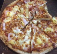 Crust Gourmet Pizza Bar Woolongong - Hobart Tourism