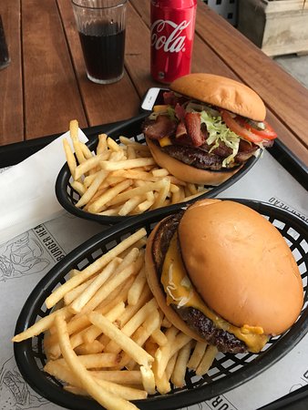 Burger Head - Hobart Tourism 0