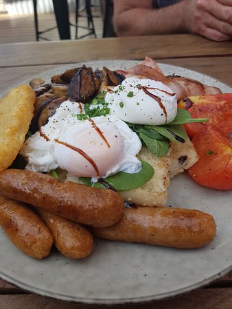 The Temora Hotel - Hobart Tourism 0