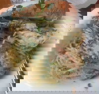 La Rustica By The Lake - Hobart Tourism