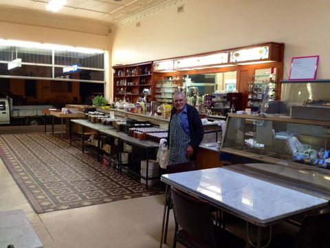 Canberra Cafe - Tourism TAS 0