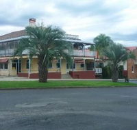 Coach House Inn - Hobart Tourism