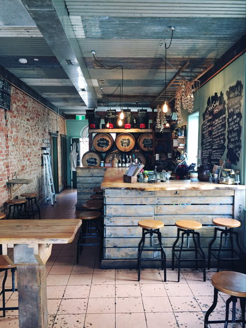 Cantina Sociale - Hobart Tourism 1