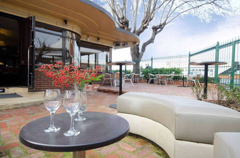 Granada Cafe - Hobart Tourism 0