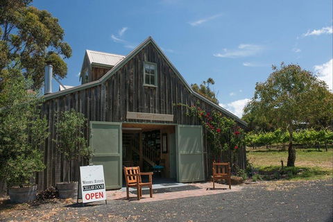 Wayawu Estate - Hobart Tourism 1
