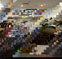 Debonair's Cafe - Tourism TAS