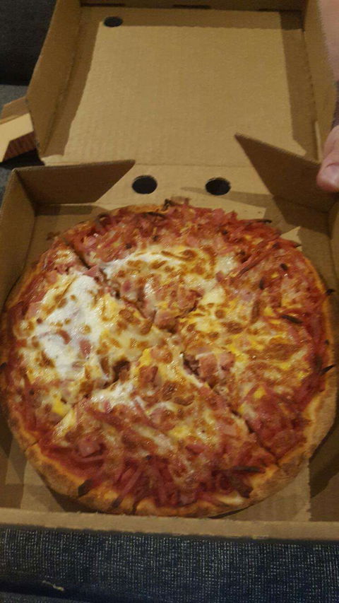 Charlie's Pizzeria - Tourism TAS 0