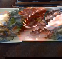 Ninos Gourmet Deli - Tourism TAS