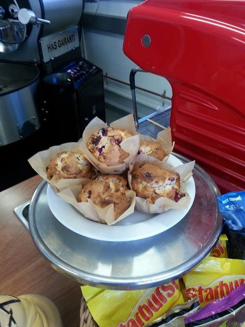 Hillbilly Snack Bar - Hobart Tourism 0
