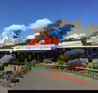 Log Cabin Pizza - Hobart Tourism