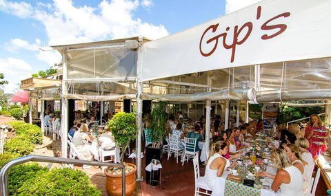 Gip's Restaurant - Tourism TAS 16