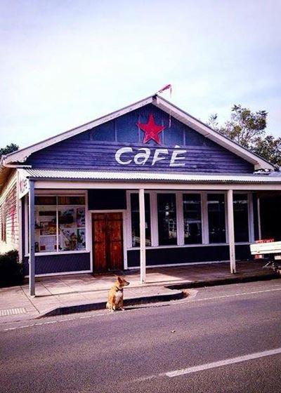 The Other Side Art Cafe - Hobart Tourism 5