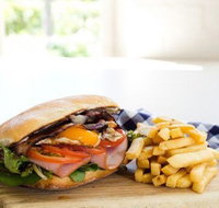 Barracks Bar - Crowne Plaza Hawkesbury Valley - Tourism TAS