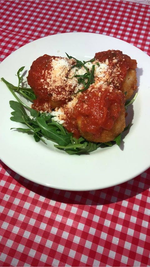 El Forno Pizzeria - Hobart Tourism 0