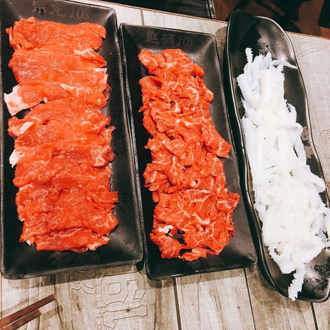MooMoo Hotpot - Hobart Tourism 0